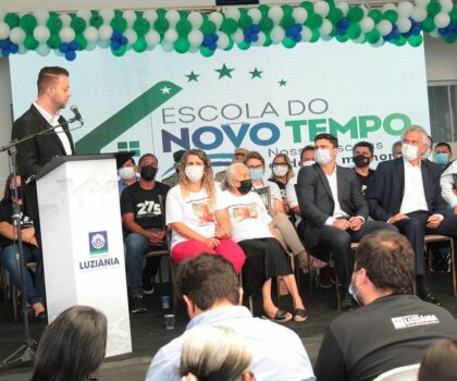 Inauguração da Escola de Tempo Integral Antônio Farias de Mesquita em Luziânia